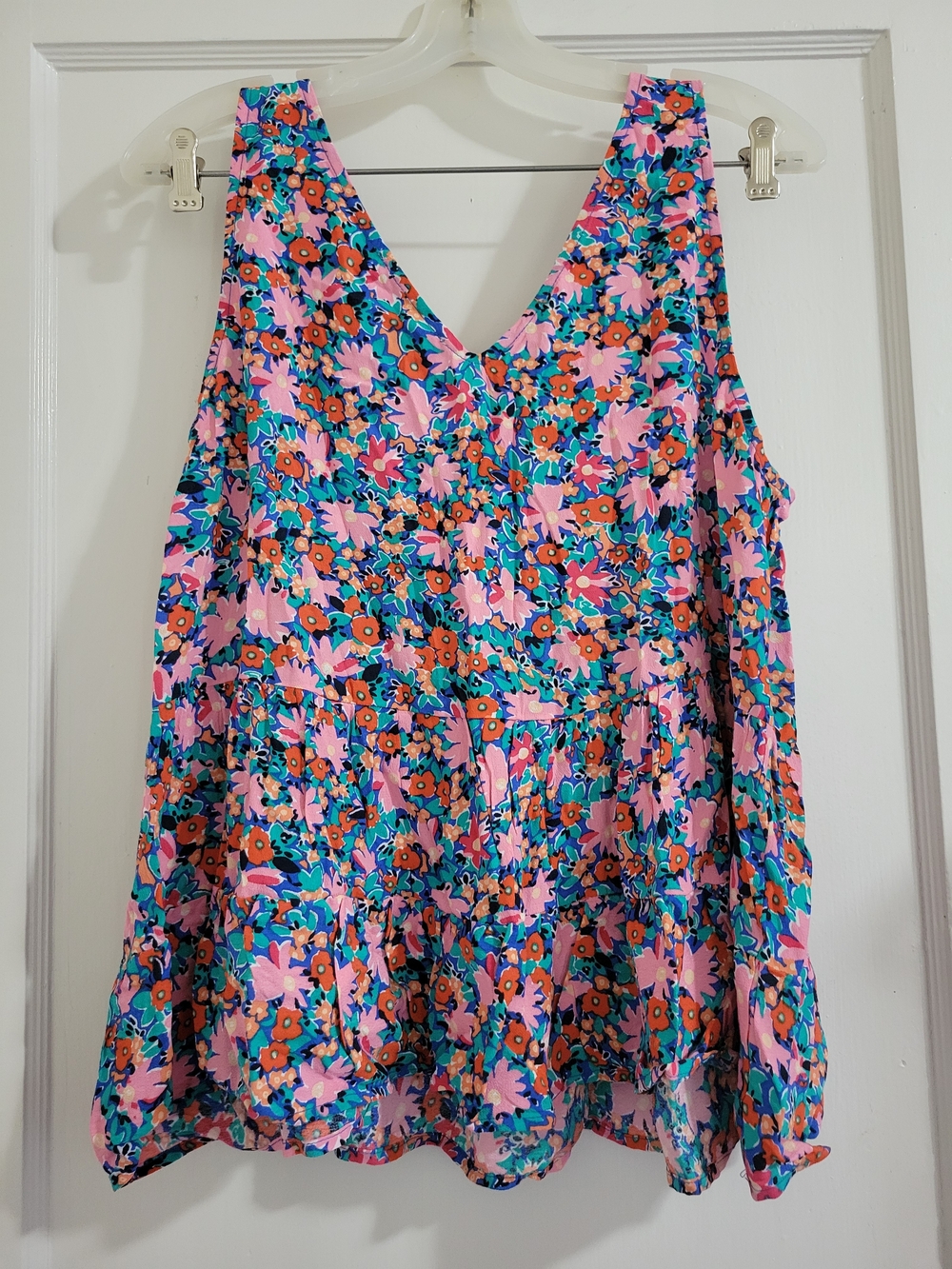 LOFT Floral V-Neck Bright Colorful Tank top - Picture 8 of 9